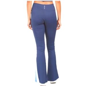 WILO Split Hem Yoga Pants